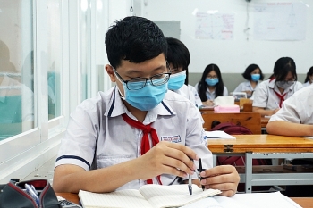 Trường ở Sài Gòn mở cửa đón học sinh cuối cấp