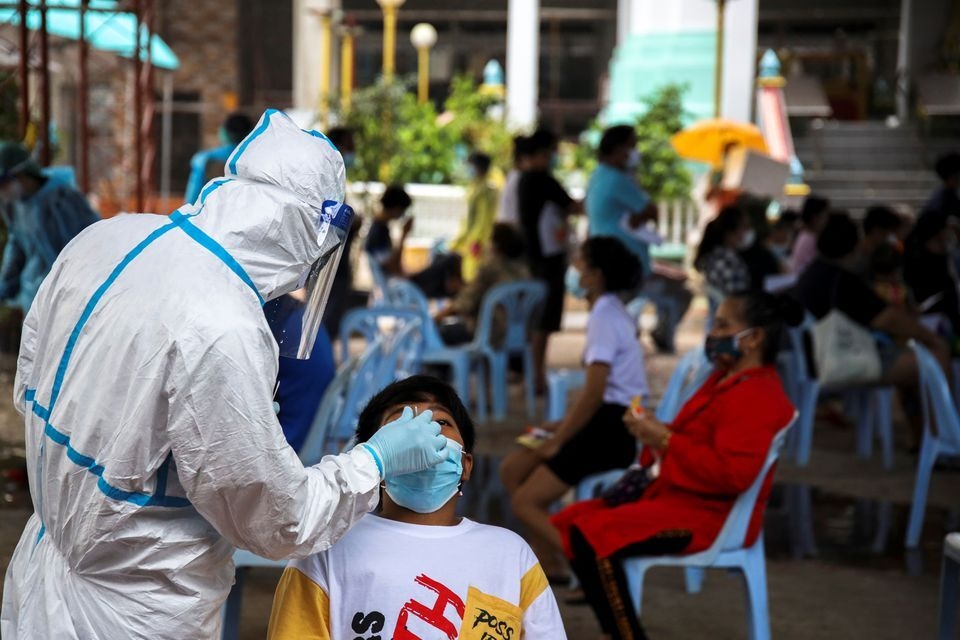 COVID-19: Thái Lan lập kỷ lục người chết, ca nhiễm ở Malaysia cao chưa từng thấy - 1