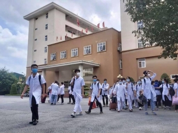 Gần 1.000 sinh viên của 7 trường Y xung phong chi viện cho Bắc Giang, Bắc Ninh