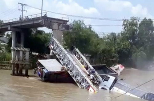 bo giao thong van tai yeu cau lam ro nguyen nhan sap cau o dong thap