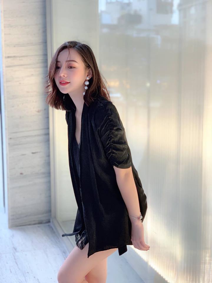 hotgirl 9x bi chi trich nang ne vi vai em gai mua trong nang dau order