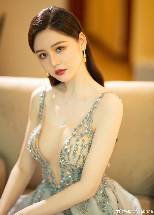 ngot ngat vi suc nong cua 2 qua bom goi cam the he 9x trung quoc