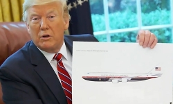 Trump công bố bản thiết kế chuyên cơ Không lực Một mới
