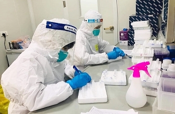 Chưa đầy 5 giờ, Hà Nội thêm 21 người nhiễm SARS-CoV-2