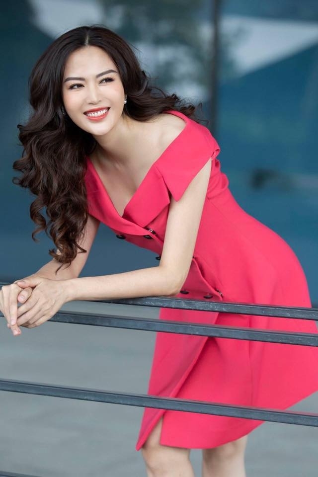 Hoa hậu Thu Thủy: Tài sắc vẹn toàn