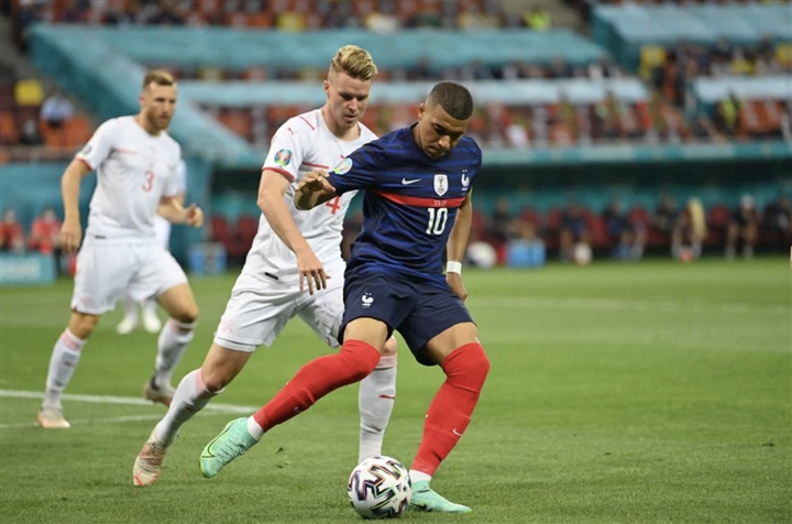 Dẫn 3-1 rồi thua luân lưu 11m, Pháp rơi nước mắt rời EURO 2020 - 1