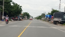 tphcm thieu nu 16 tuoi cung ban trai tuoc hung khi cua ke cuop