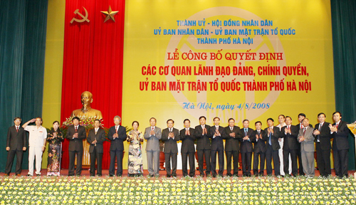 cuoc sap xep 100000 lanh dao cong chuc ngay ha noi mo rong