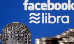 Hạ viện Mỹ yêu cầu Facebook dừng phát triển tiền điện tử Libra