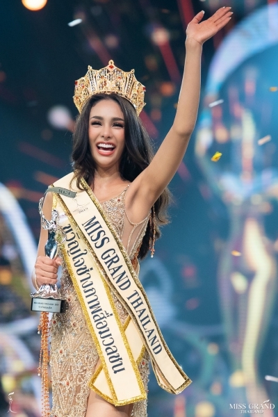 co gai 25 tuoi dang quang miss grand thailand 2019