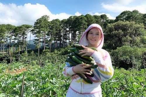 ly nha ky mua 50 hecta dat doi o da lat de trong rau nuoi ga