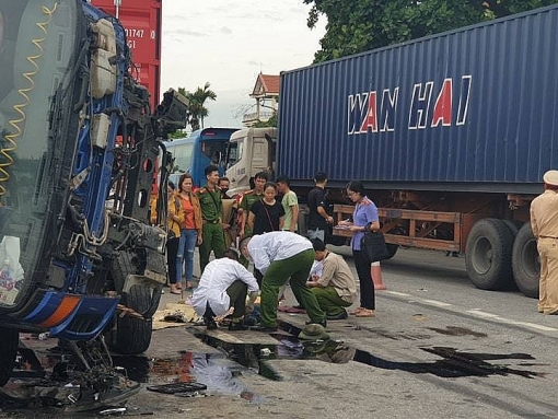 3 vu tai nan lien tiep tren quoc lo 5 o hai duong 7 nguoi chet