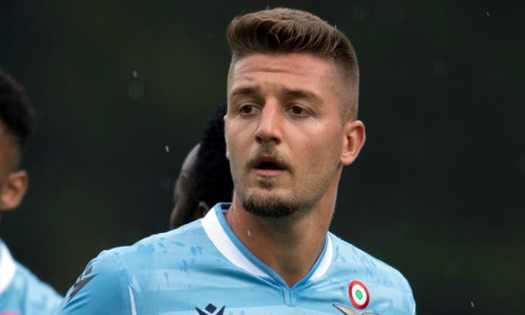 milinkovic savic dong y dieu khoan ca nhan o man utd