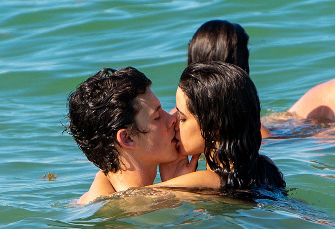 giong ca havana khong ngung hon shawn mendes