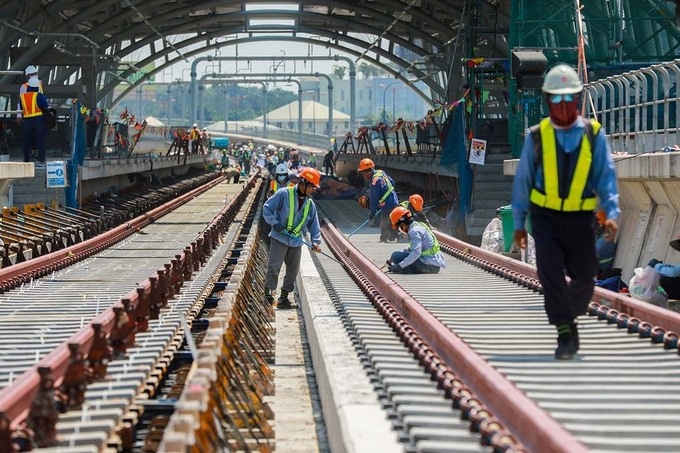 metro so 1 cho 100 chuyen gia nuoc ngoai