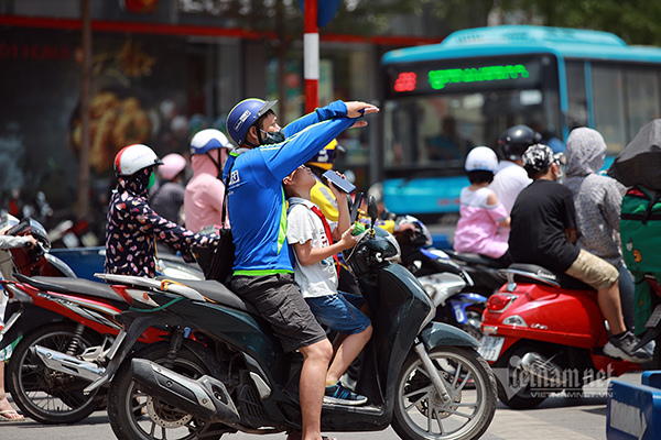 du bao thoi tiet 127 mien bac vai noi co mua mien trung nang rat