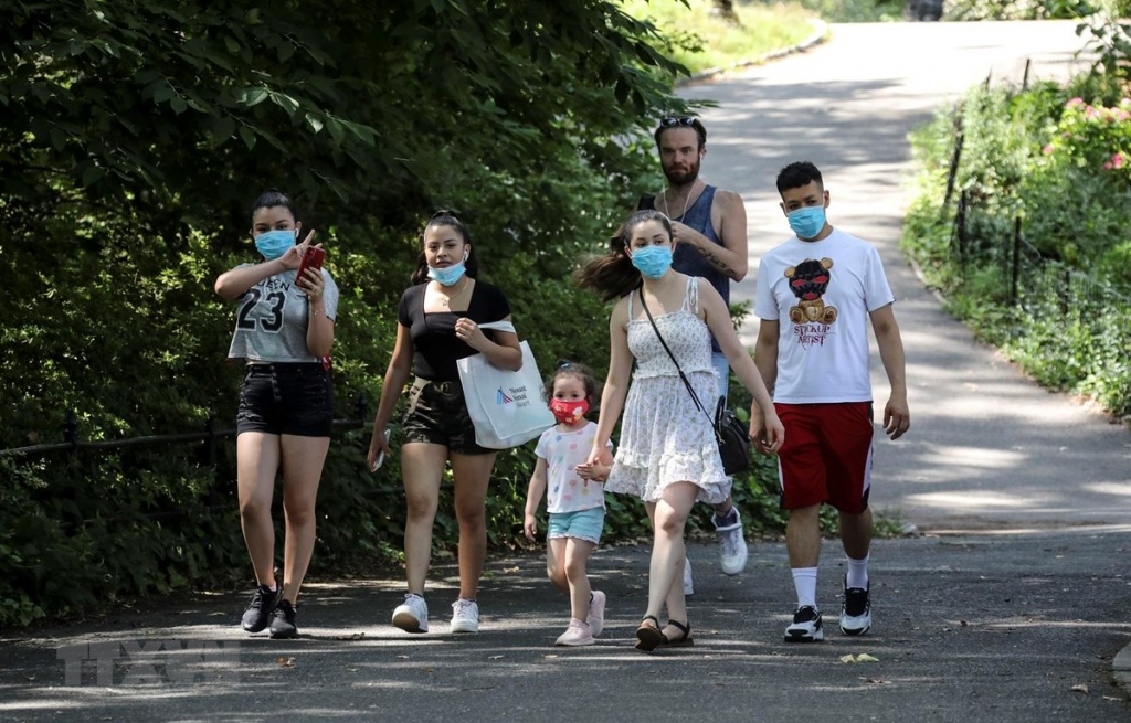 Dự báo hơn 20.000 người Mỹ sẽ tử vong vì COVID-19 trong 3 tuần tới du bao hon 20000 nguoi my se tu vong vi covid 19 trong 3 tuan toi