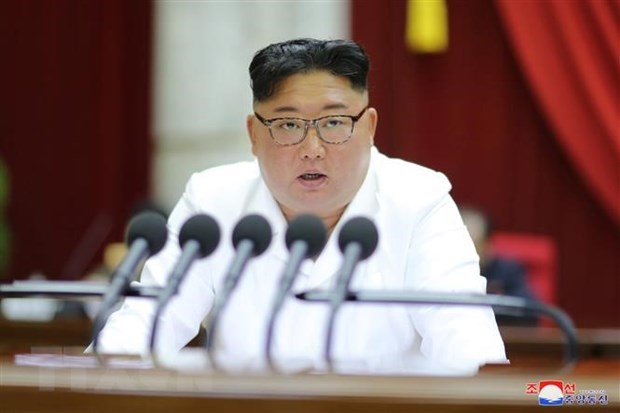 nha lanh dao trieu tien kim jong un du cuoc hop quan uy trung uong