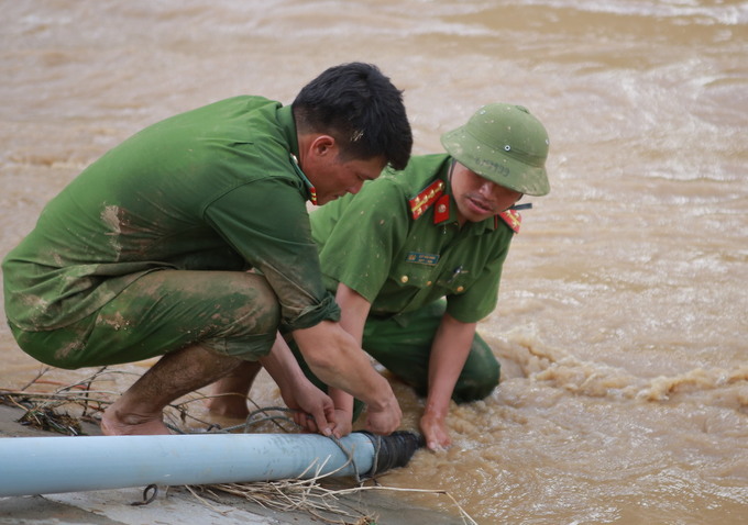 bun cao nua met sau lu tai thi tran o nghe an