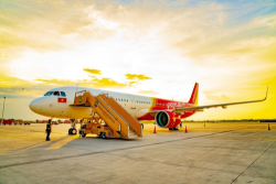 vietjet khai truong duong bay thang nha trang ngan xuyen trung quoc