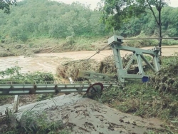 nhieu khach du lich huy phong o da lat vi mua lu