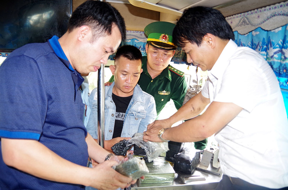 nhung ngay thuong ta bien phong hoa than lam de tu cho trum ma tuy