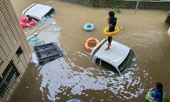 Ít nhất 30 người chết vì lũ lụt, lở đất ở Hàn Quốc
