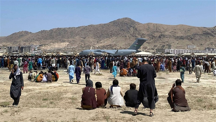 Taliban ân xá toàn quốc, kêu gọi phụ nữ tham gia chính quyền mới ở Afghanistan - 1