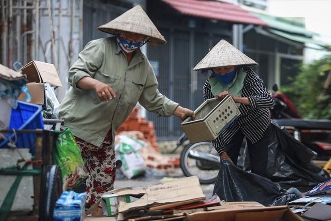 Gi&atilde;n c&aacute;ch x&atilde; hội nhưng kh&ocirc;ng để người d&acirc;n xa c&aacute;ch g&oacute;i hỗ trợ an sinh ảnh 1