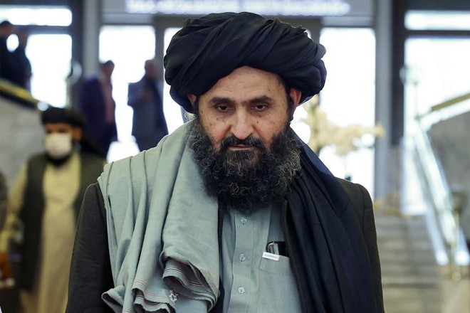 Nh&acirc;n vật quyền lực bậc nhất Taliban đến Kabul đ&agrave;m ph&aacute;n lập ch&iacute;nh phủ mới ảnh 1