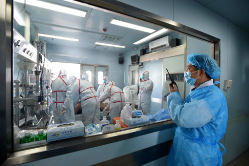 trung quoc giau mau virus cum h7n9