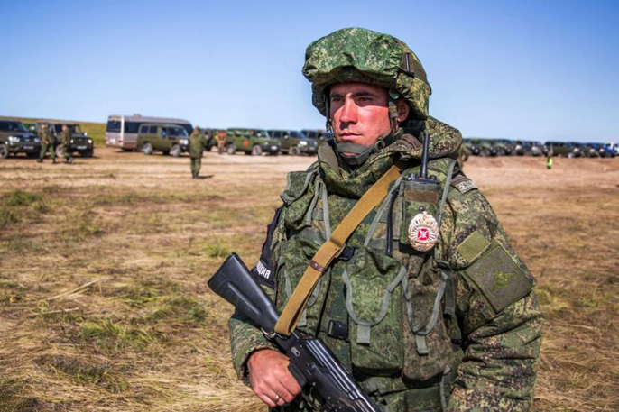 nga cong bo hinh anh cuoc tap tran khung vostok 2018