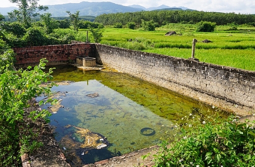 khu du lich suoi nuoc nong bo hoang hon chuc nam o kon tum