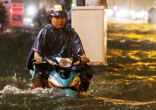 nam bo va tay nguyen mua keo dai