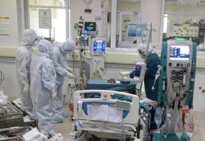 Vì sao bệnh nhân COVID-19 ở Bắc Giang bị nhiễm trùng phổi nặng? - 1