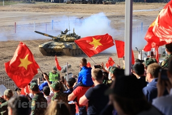 Hình ảnh đội tăng Việt Nam thi đấu tại vòng bán kết Tank Biathlon