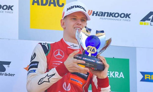 con trai michael schumacher vo dich f3 chau au