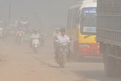 ha noi buoi toi o nhiem hon ban ngay cang lanh cang nhieu bui pm25