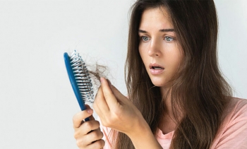5 thay đổi giúp chống rụng tóc khi giao mùa