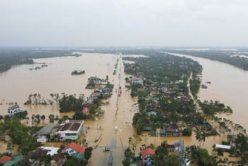 Quốc lộ 1A, đường sắt qua Thừa Thiên Huế ngập sâu