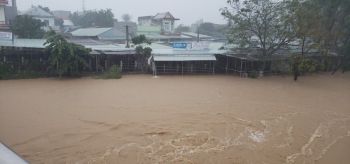 Hải Phòng, Quảng Ninh hỗ trợ 19 tỷ đồng cho các tỉnh miền Trung bị lũ lụt