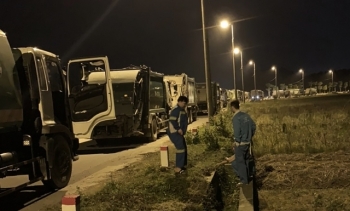Bãi rác lớn nhất Hà Nội bị chặn