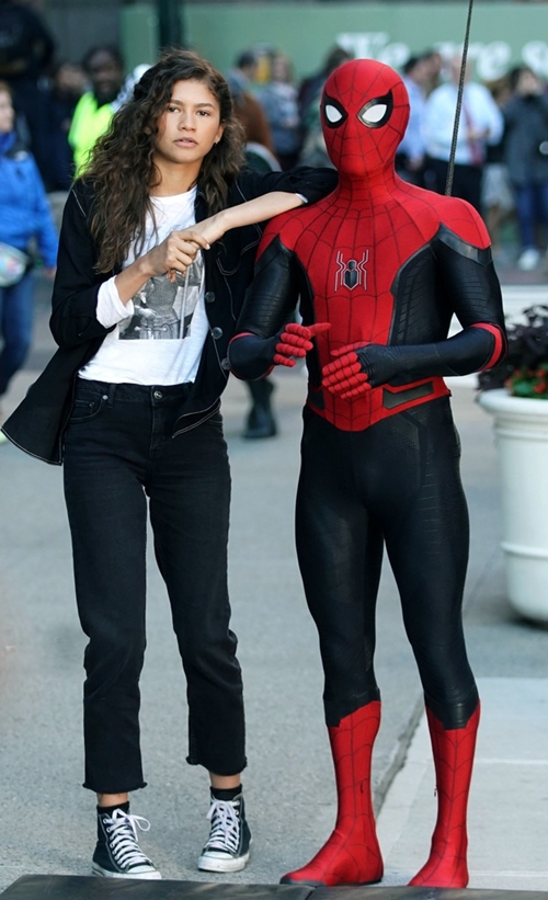 Zendaya tiếp tục đồng hành cùng Tom Holland trong Spider-Man 3.