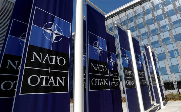 Nga đóng cửa phái bộ tại NATO - 1