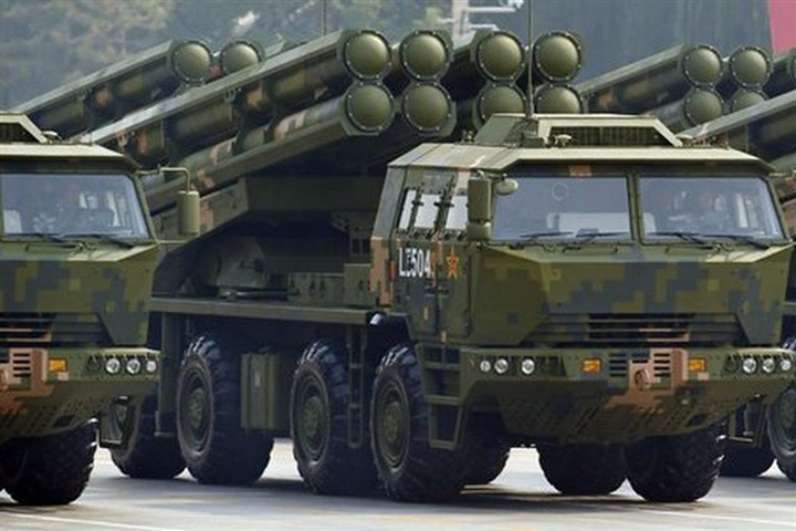 Trung Quốc bố trí hơn 100 bệ phóng tên lửa hướng về biên giới Ấn Độ - 1
