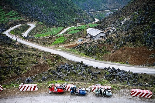 cam nang va kinh nghiem du lich ha giang giua mua da tai meo no hoa