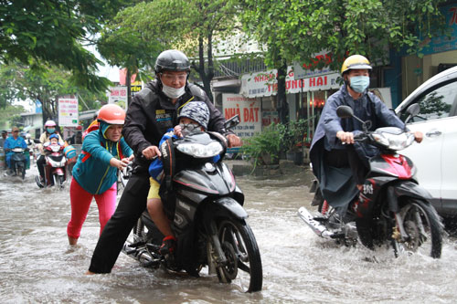 17 trieu hoc sinh sai gon duoc nghi ngay mai