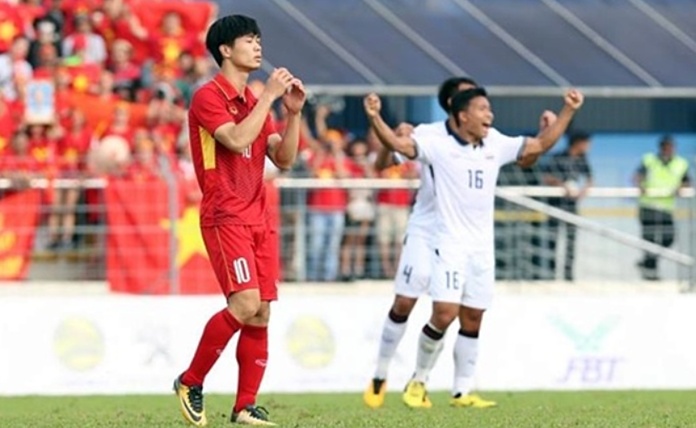 trung ve thai lan chan thuong nang truoc sea games