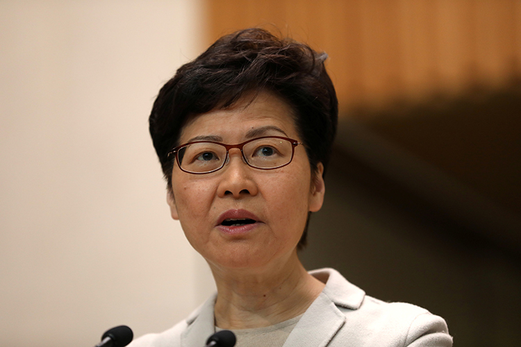 carrie lam bau cu hong kong cho thay su khong hai long