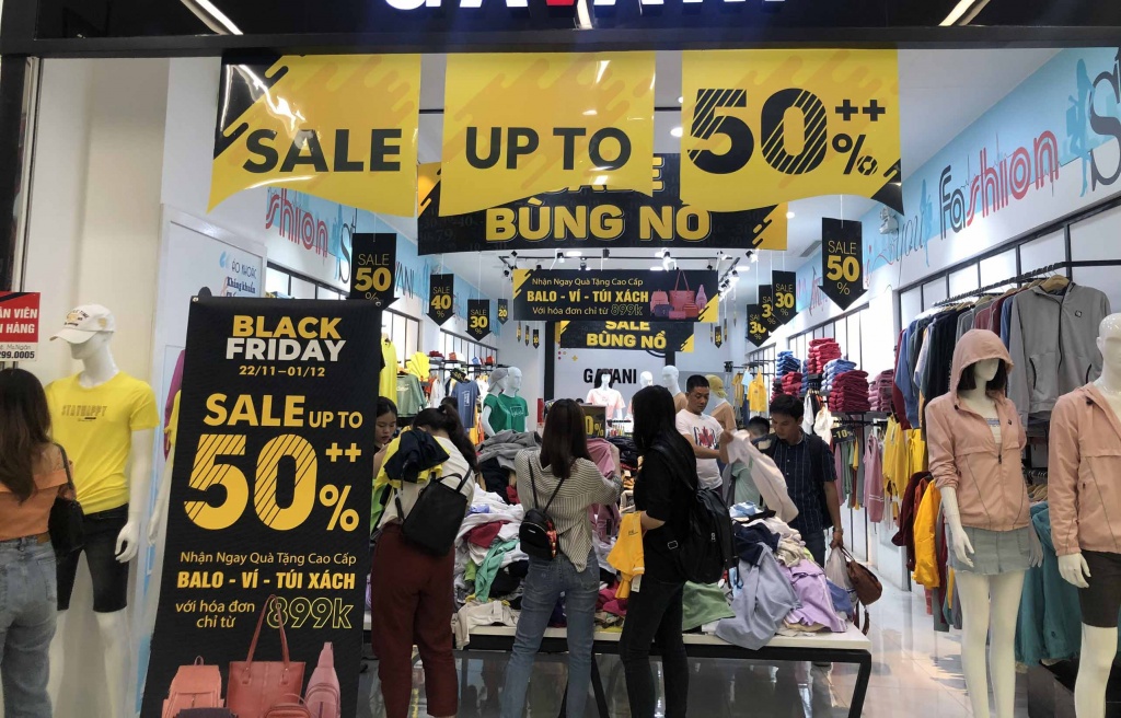 kinh nghiem san hang black friday